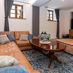 Luxurious In With Sauna * Bribir (Primorje-Gorski Kotar)