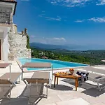 Luxurious Home In Bribir With Sauna *