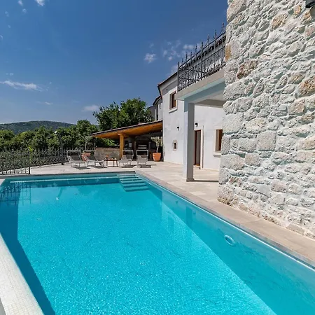 Luxurious Home In Bribir With Sauna